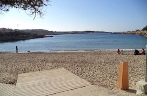 San Antonio Bay Apartment | Apartment no. 3 - for 2 persons, quiet, close to the beach,