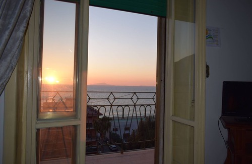 Castellammare di Stabia House | Apartment on the Sorrento coast