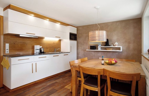 Immenstaad am Bodensee Apartment | Apartment 'Wohnung Neue Laube' with Shared Terrace, Shared Garden and Wi-Fi