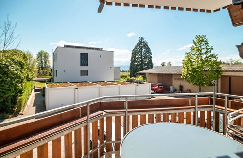 Hoyren Apartment | Apartment '01' with Shared Terrace, Balcony and Wi-Fi