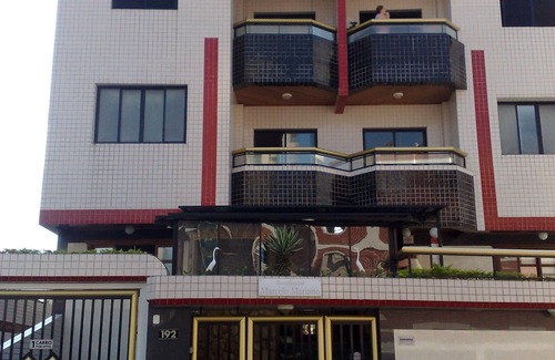 Aviacao Apartment | Apartment 02 Bedrooms 100mts From the Beach; air conditioning; WiFi