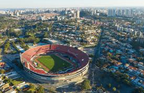 Sao Paulo Apartment | Apartment 1.3 km from Morumbi stadium and 3 km from São Paulo–Morumbi Station