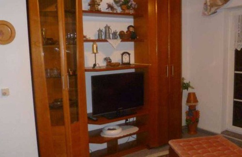 Filsum Apartment | Apartment 1 - Apartments Ewen, 55038