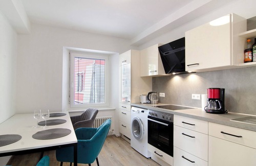 Ueberlingen Apartment | Apartment '1 Mit Seeblick' with Lake View and Wi-Fi