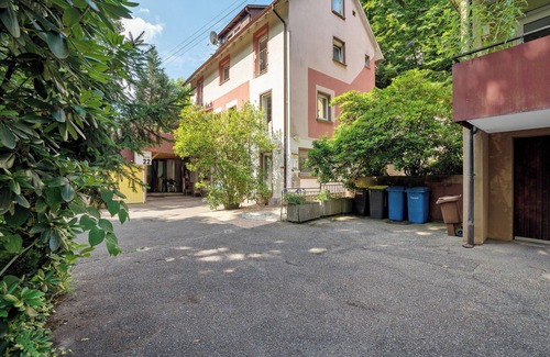 Baden-Baden Apartment | Apartment '1' with Shared Terrace and Wi-Fi