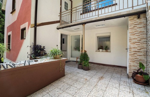 Baden-Baden Apartment | Apartment '1' with Shared Terrace and Wi-Fi