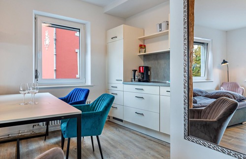 Ueberlingen Apartment | Apartment '2 Mit Seeblick' with Lake View and Wi-Fi