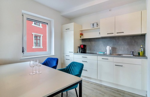 Ueberlingen Apartment | Apartment '2 Mit Seeblick' with Lake View and Wi-Fi