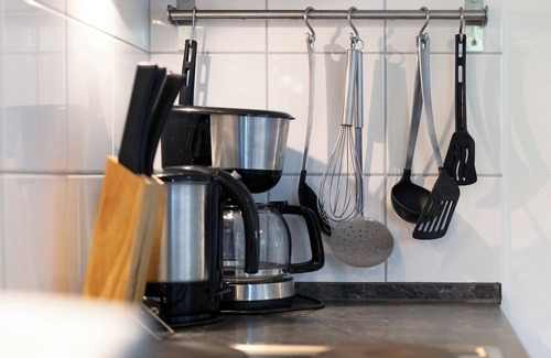 Seeshaupt Apartment | Apartment '2 Zimmer' with Private Terrace, Shared Garden and Wi-Fi