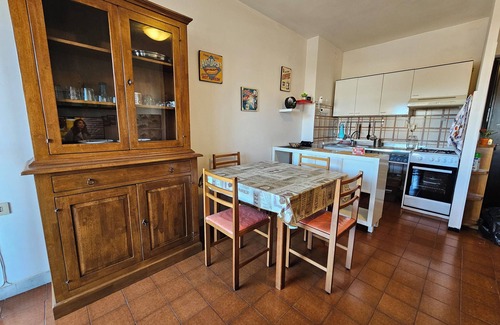 Cerenova Apartment | Apartment 20 Minutes from San Pietro: Your Coastal Paradise near Rome
