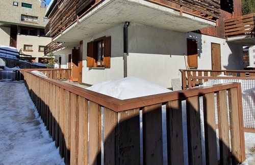Santa Caterina Valfurva Apartment | Apartment 200 meters from the ski slopes