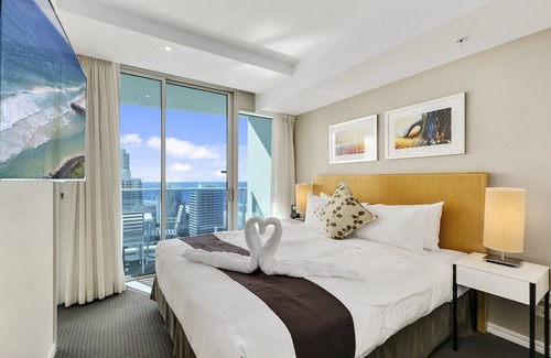 Surfers Paradise Apartment | Apartment 21901 is located on the 19th floor of Orchid Residences