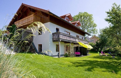 Neuschoenau Apartment | Apartment 3 with 2 bedrooms and balcony