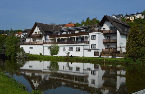 Nieder-Werbe Apartment | Apartment 4 - Apartments Arrow