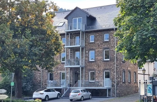 Bremm Apartment | Apartment 4: Idyllic terrace in the winegrower's house - Altes Winzerhaus am Calmont