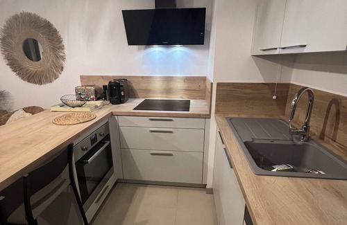 Bonifacio Apartment | Apartment 4 people BONIFACIO - 2 Swimming pools (1/Children) - Closed