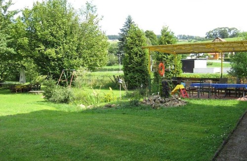 Nieder-Werbe Apartment | Apartment 5 - Apartments arrow