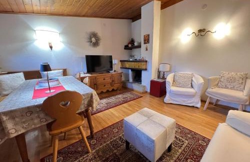 Cortina d'Ampezzo Apartment | Apartment 5 Torri, tipico attico a Cortina