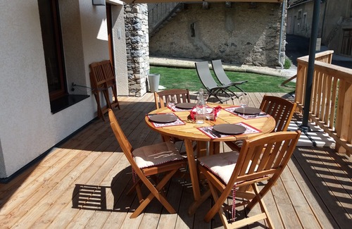 Sollieres-Sardieres Cottage | Apartment 6 persons "la Parrachée" 4 stars