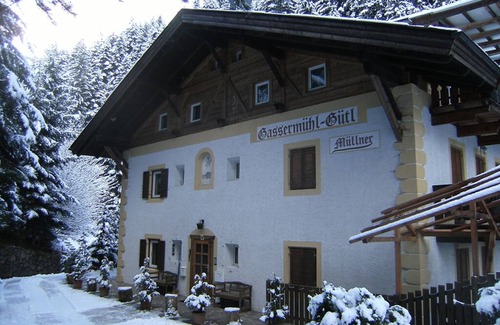 San Nicolo d'Ega Apartment | Apartment 6 in the spacious, cozy attic with mini-kitchen.