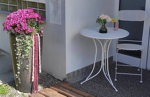 Zwiefalten Apartment | Apartment, (60 sqm) with separate bedroom, max. 3 persons