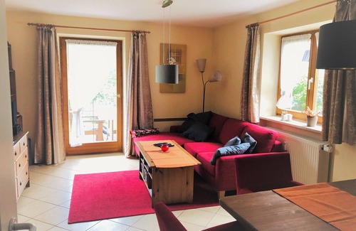 Aschau im Chiemgau Apartment | Apartment 62 sqm with two separate bedrooms, terrace, App. 206