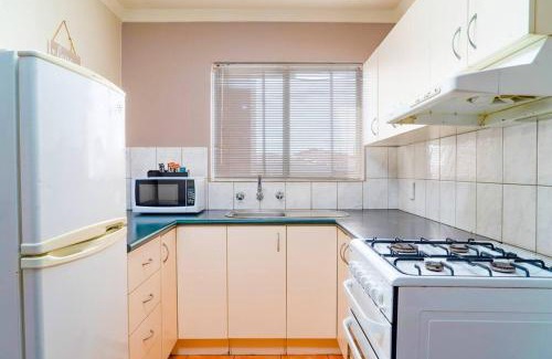 Rivervale Hotel | Apartment 9