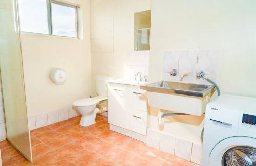 Rivervale Hotel | Apartment 9