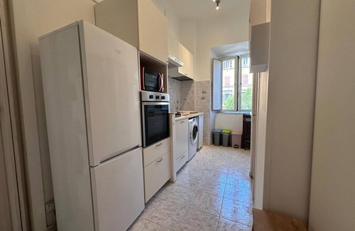 Esquilino Apartment | APARTMENT A FEW MINUTES FROM THE COLOSSEUM