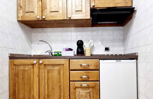 Pinzolo Apartment | Apartment 'Adamello 11' with Wi-Fi