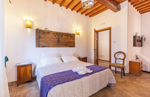 Pienza Other | Apartment "Agriturismo Il Casato Mag-il Giogo" with Mountain View, Terrace and Wi-Fi