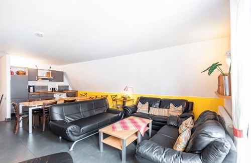 Mainz-Bingen Apartment | Apartment "Altstadtquartier" with Castle View