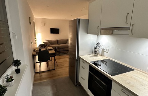 Wardenburg Apartment | Apartment "Am Tillysee in Wardenburg" with Private Terrace & Wi-Fi