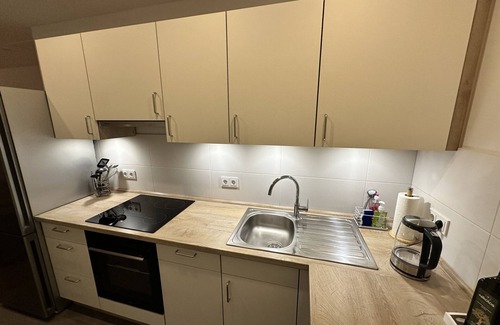 Wardenburg Apartment | Apartment "Am Tillysee in Wardenburg" with Private Terrace & Wi-Fi