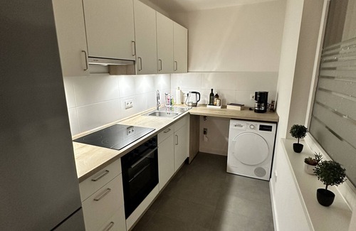 Wardenburg Apartment | Apartment "Am Tillysee in Wardenburg" with Private Terrace & Wi-Fi