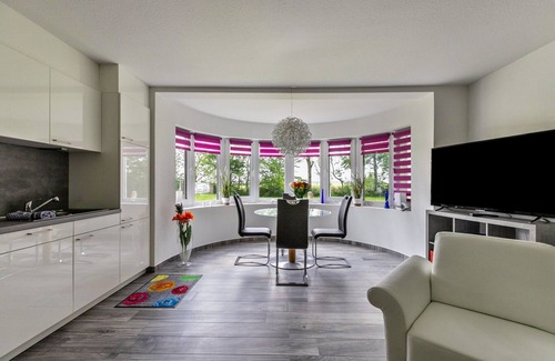 Neugalmsbull Apartment | Apartment 'Amrum' with Shared Garden and Wi-Fi
