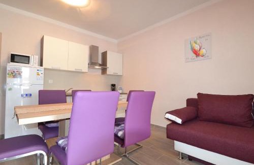 Obrovac Apartment | Apartment Ana-2 by Interhome