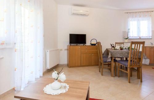 Golovik Apartment | Apartment Andrea-2 by Interhome