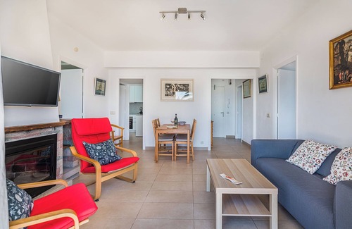 Puerto de Pollensa Apartment | Apartment 'Apartamento Pine Walk' with Sea View, Wi-Fi and Air Conditioning