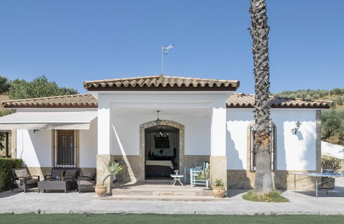 Prado del Rey Apartment | Apartment 'Arroyuelo' with Mountain Views, Wi-Fi and Air Conditioning