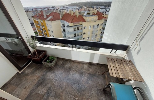 Alfragide Apartment | Apartment at 15 Minutes from Lisbon