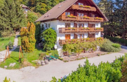 Unterach am Attersee Apartment | Apartment Sterngut in Unterach am Attersee - 4 persons, 1 bedrooms