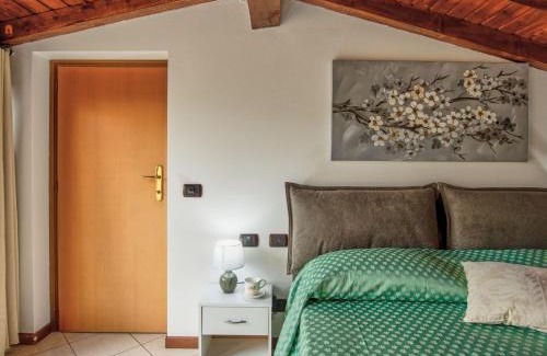 Montano Lucino Apartment | Apartment Azalea by Interhome