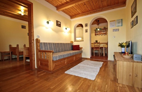 Seeon-Seebruck Apartment | Apartment Bergblick with 2 sep. Bedroom