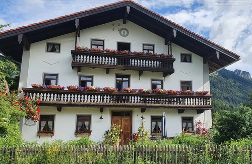 Schleching Apartment | Apartment Bergsteiger with three bedrooms