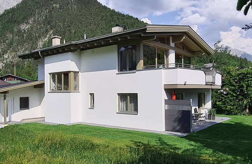Scharnitz Apartment | Apartment block Karwendelgold