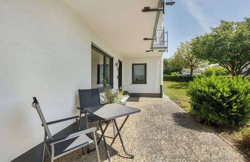 Bubach Apartment | Apartment 'Bubach' with Private Terrace, Shared Garden and Wi-Fi