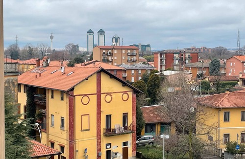 Burago di Molgora Apartment | Apartment 'Burago Flat' with Balcony, Wi-Fi and Air Conditioning