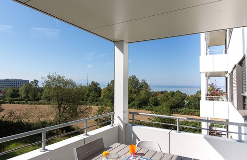 Waggershausen Apartment | Apartment 'Busch' with Lake View, Balcony and Wi-Fi