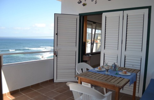 Punta del Hidalgo Apartment | Apartment by the sea with a spectacular view